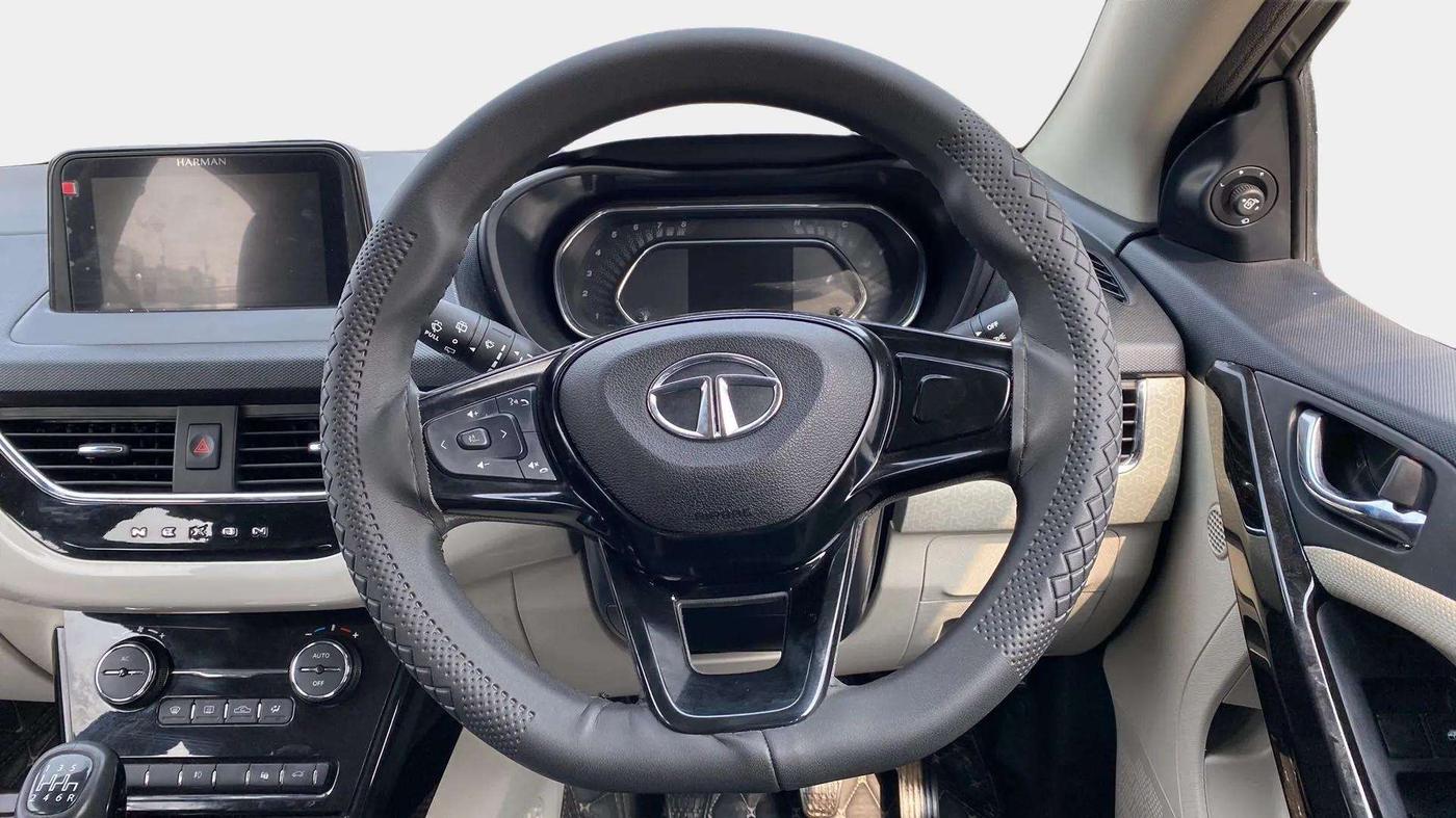 2022 Tata NEXON XZ PLUS PETROL, Petrol, Manual, 21,912 km, Steering Wheel Close Up