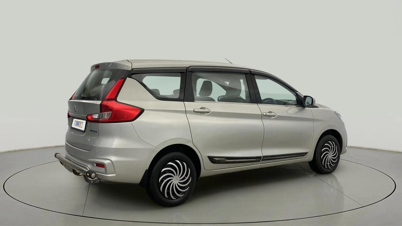 2020 Maruti Ertiga VXI SHVS, Petrol, Manual, 30,402 km, Right Back Diagonal