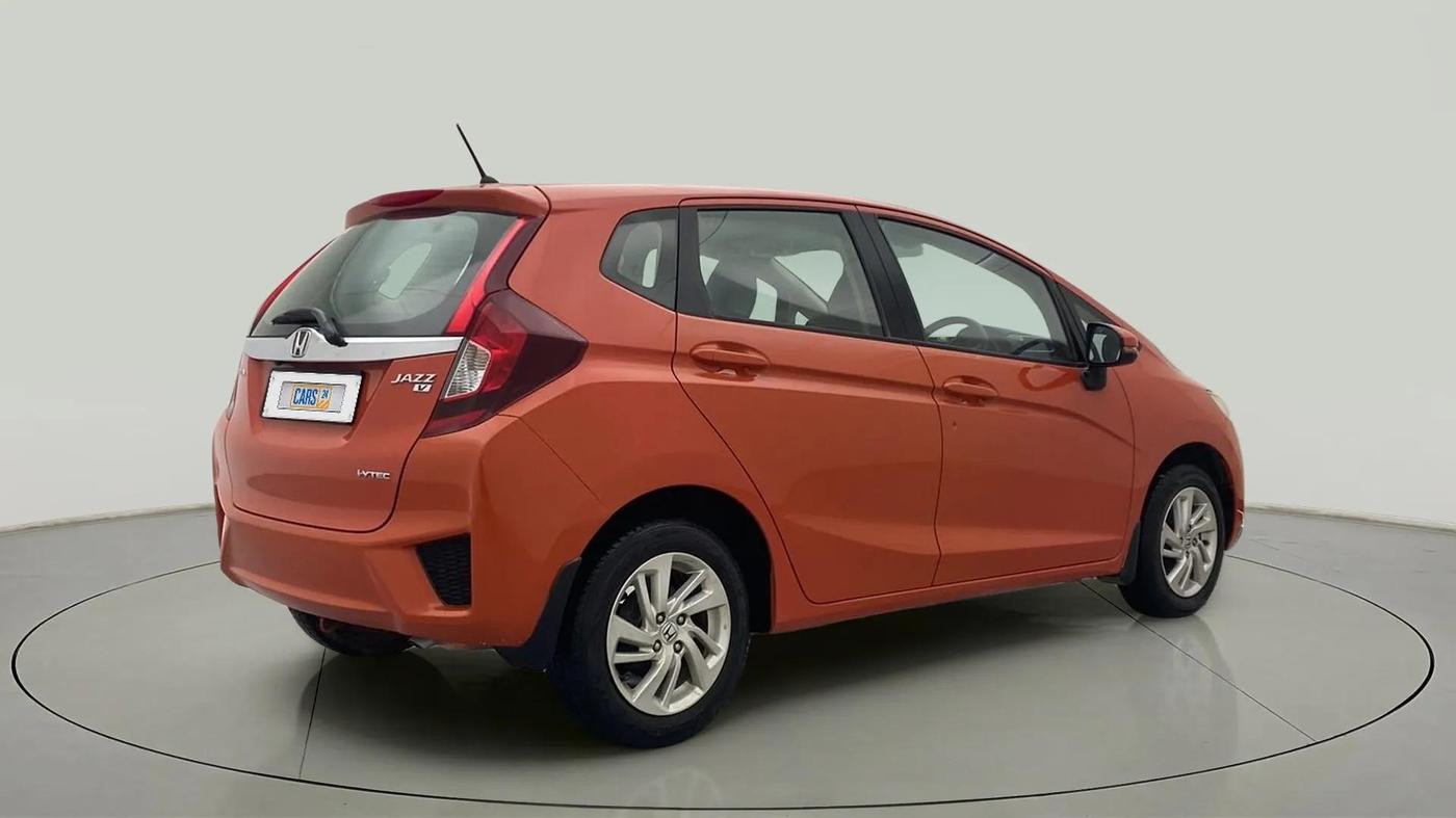 2015 Honda Jazz 1.2L I-VTEC V, Petrol, Manual, 17,316 km, Right Back Diagonal