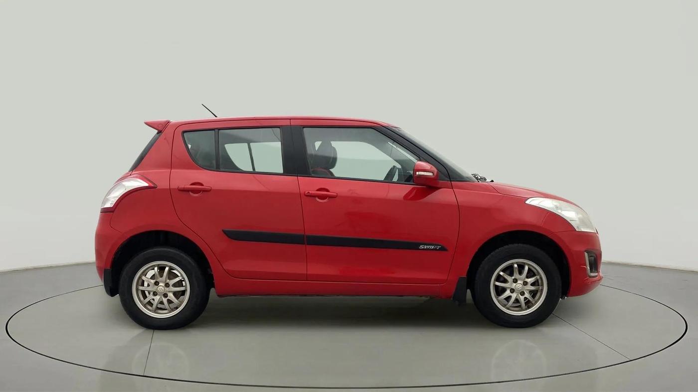 2015 Maruti Swift VXI, Petrol, Manual, 49,976 km, Right Side View