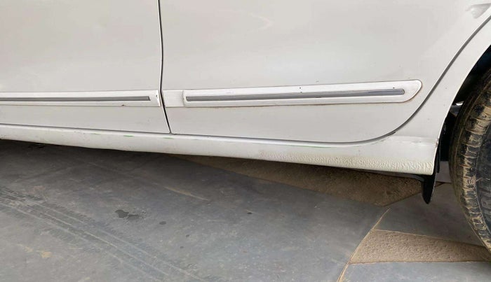 2019 Maruti Dzire ZXI PLUS, Petrol, Manual, 67,393 km, Left running board - Minor scratches