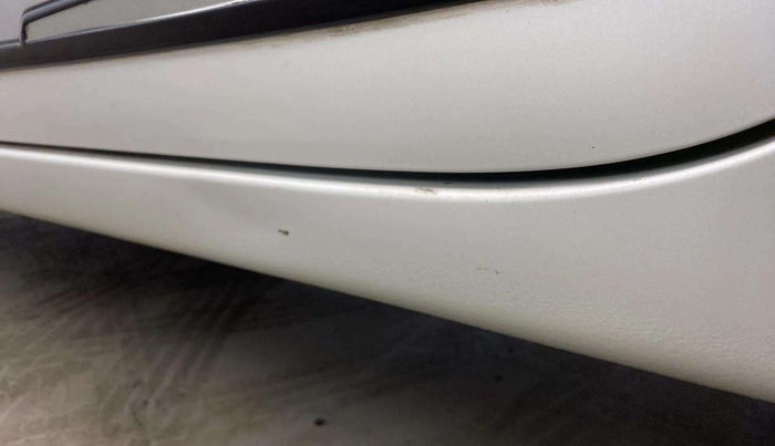 2018 Maruti Swift VXI, Petrol, Manual, 42,485 km, Left running board - Minor scratches