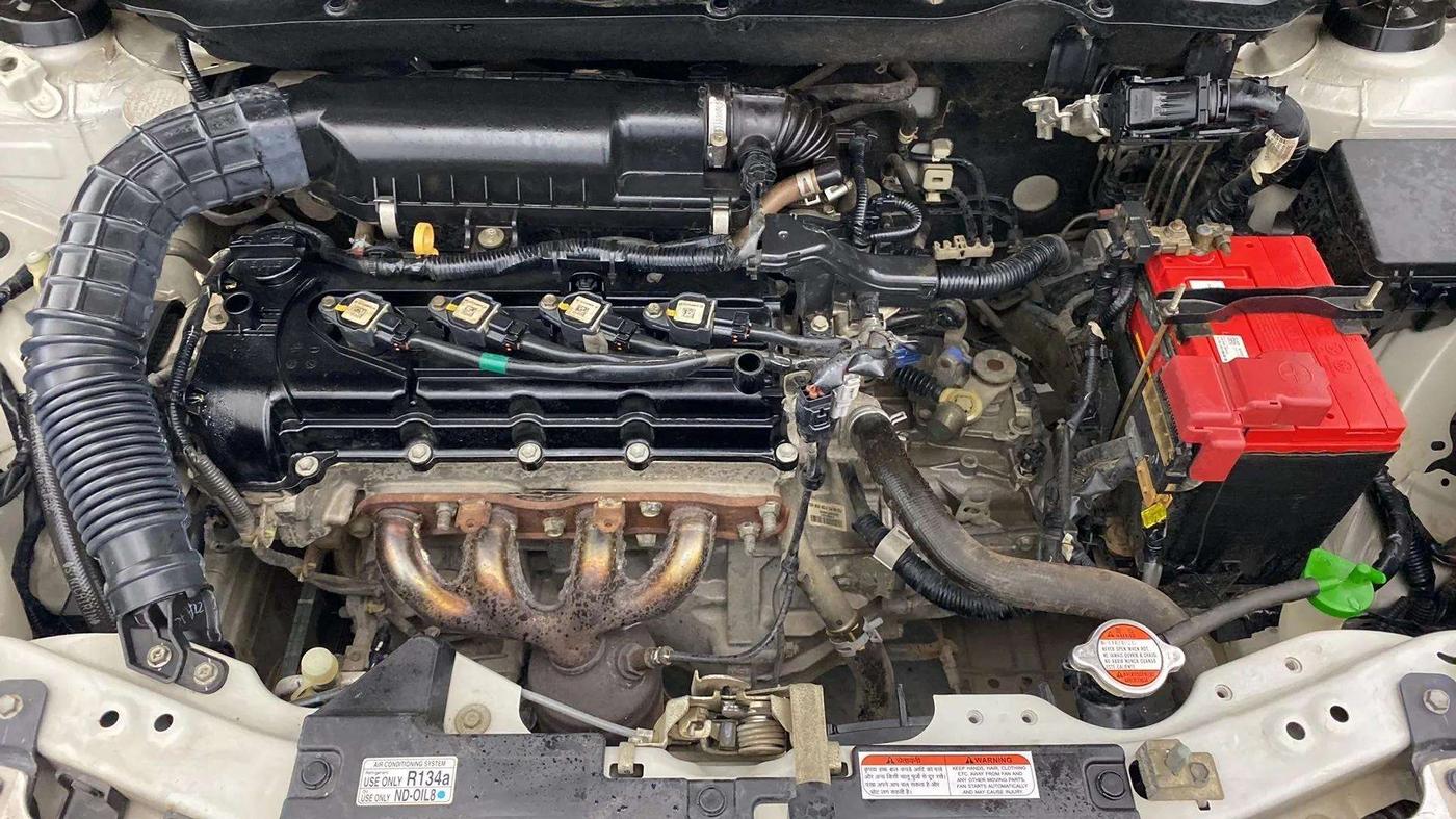 2018 Maruti Swift VXI, Petrol, Manual, 42,485 km, Open Bonet