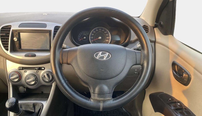 2013 Hyundai i10 MAGNA 1.1, Petrol, Manual, 64,964 km, Steering Wheel Close Up
