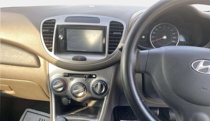 2013 Hyundai i10 MAGNA 1.1, Petrol, Manual, 64,964 km, Air Conditioner