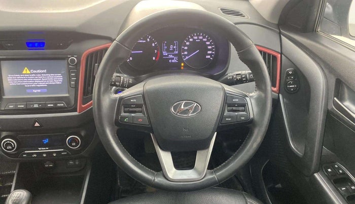 2016 Hyundai Creta SX PLUS  ANNIVERSARY EDITION 1.6 PETROL, Petrol, Manual, 1,01,967 km, Steering Wheel Close Up