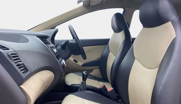 2014 Hyundai Eon ERA +, Petrol, Manual, 40,586 km, Right Side Front Door Cabin