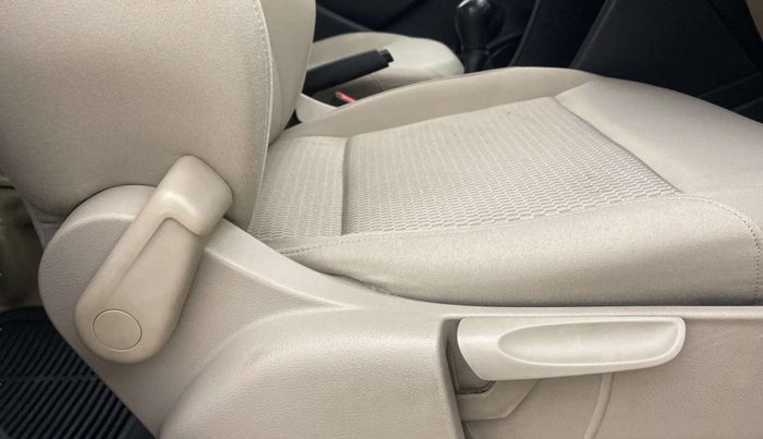 2014 Volkswagen Polo COMFORTLINE 1.2L PETROL, Petrol, Manual, 39,236 km, Driver Side Adjustment Panel