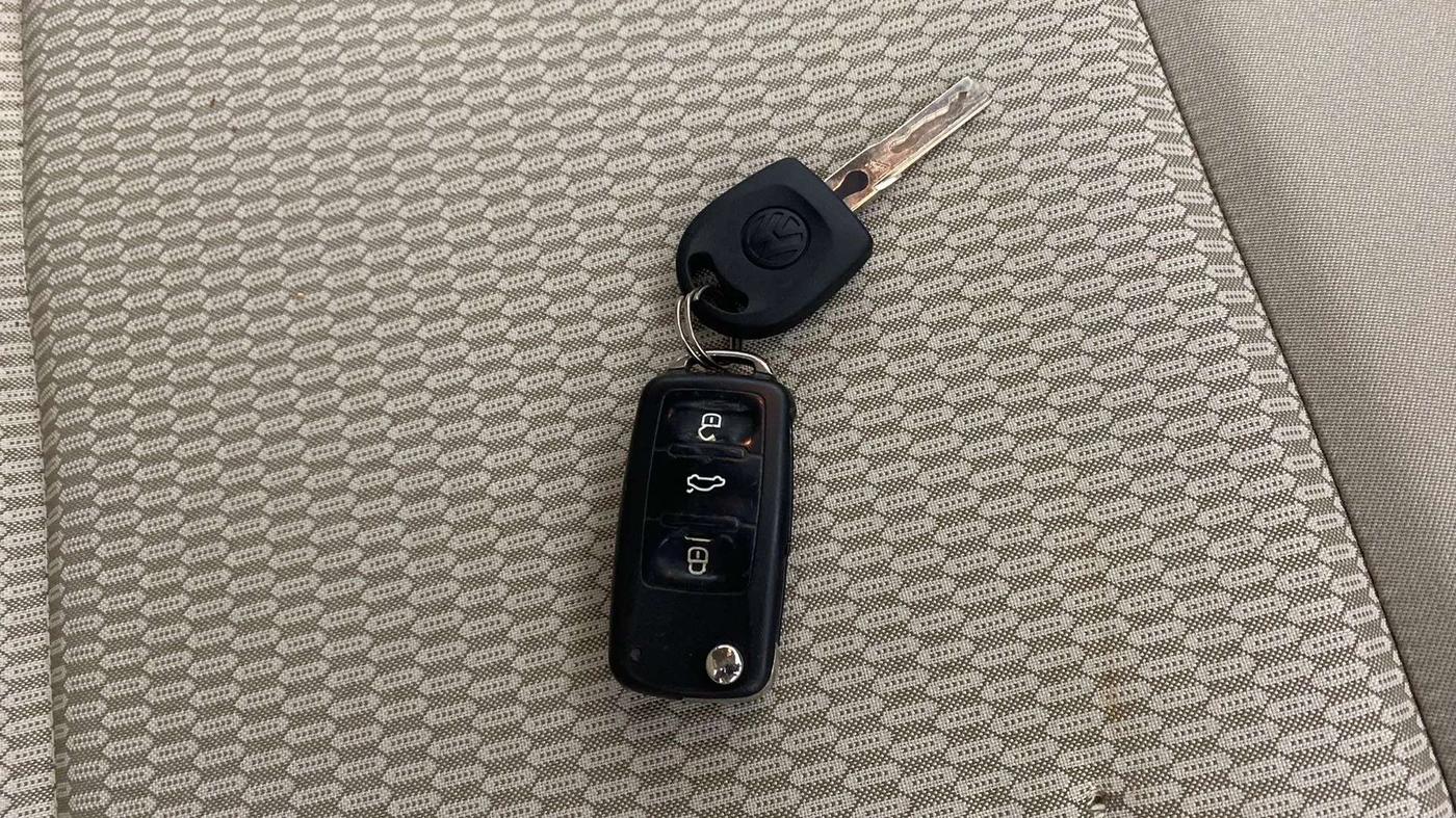 2014 Volkswagen Polo COMFORTLINE 1.2L PETROL, Petrol, Manual, 39,236 km, Key Close Up