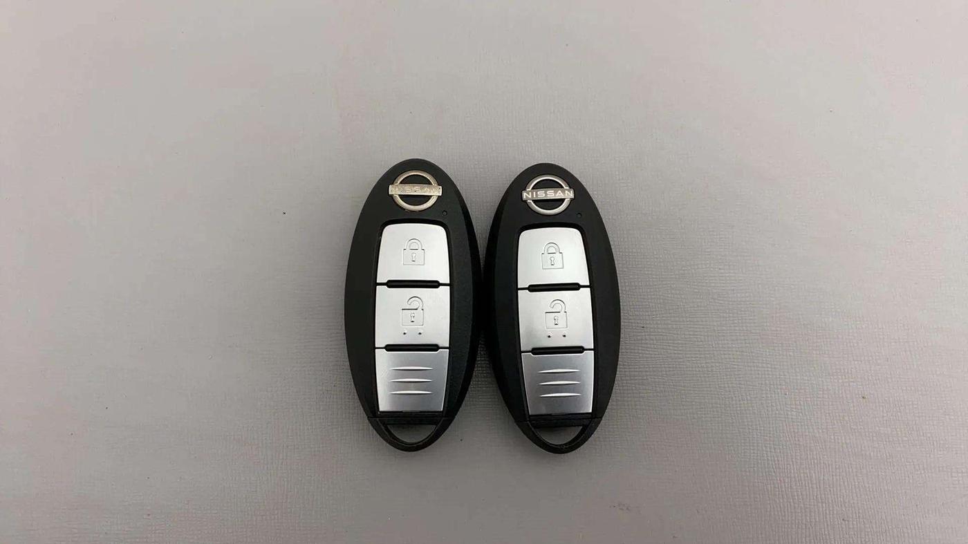 2021 Nissan MAGNITE XV MT, Petrol, Manual, 15,692 km, Key Close Up