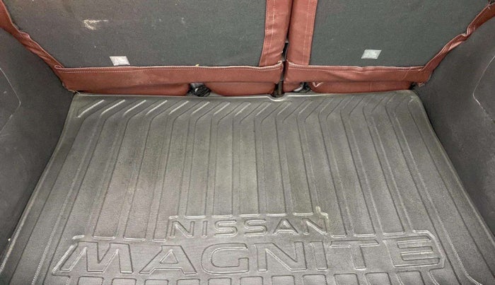 2021 Nissan MAGNITE XV MT, Petrol, Manual, 15,692 km, Boot Inside