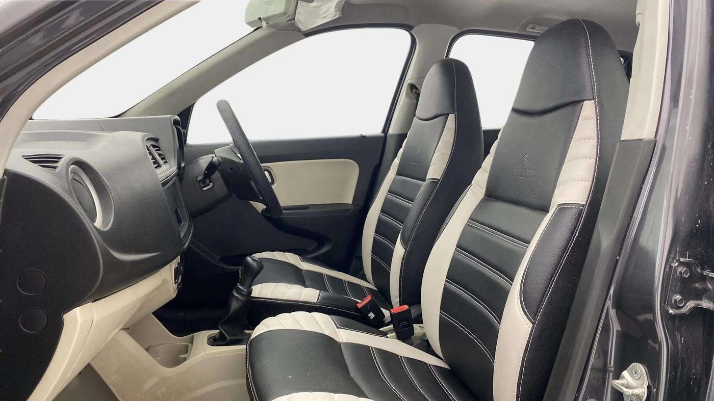 2020 Maruti Alto LXI, Petrol, Manual, 82,449 km, Right Side Front Door Cabin