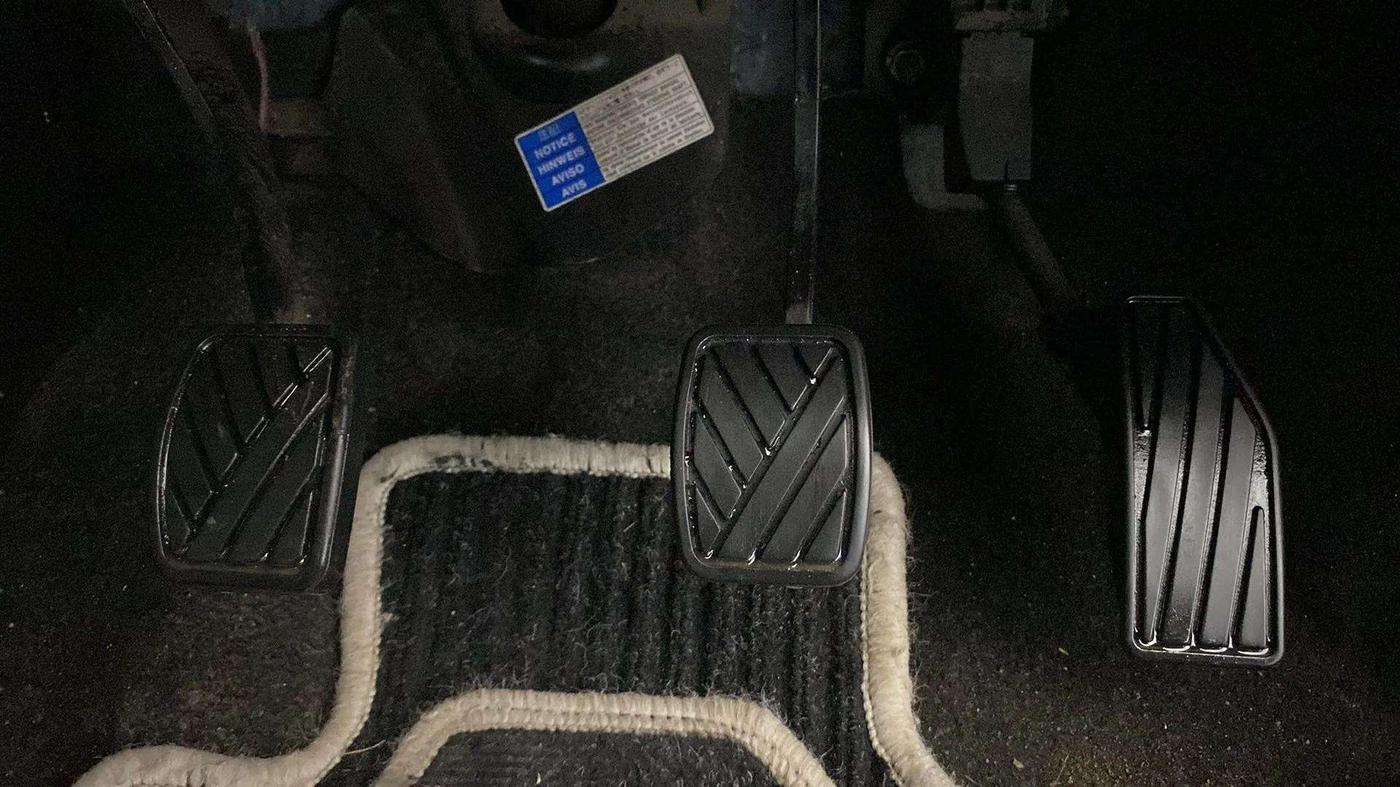 2019 Maruti Swift VXI, Petrol, Manual, 24,344 km, Pedals