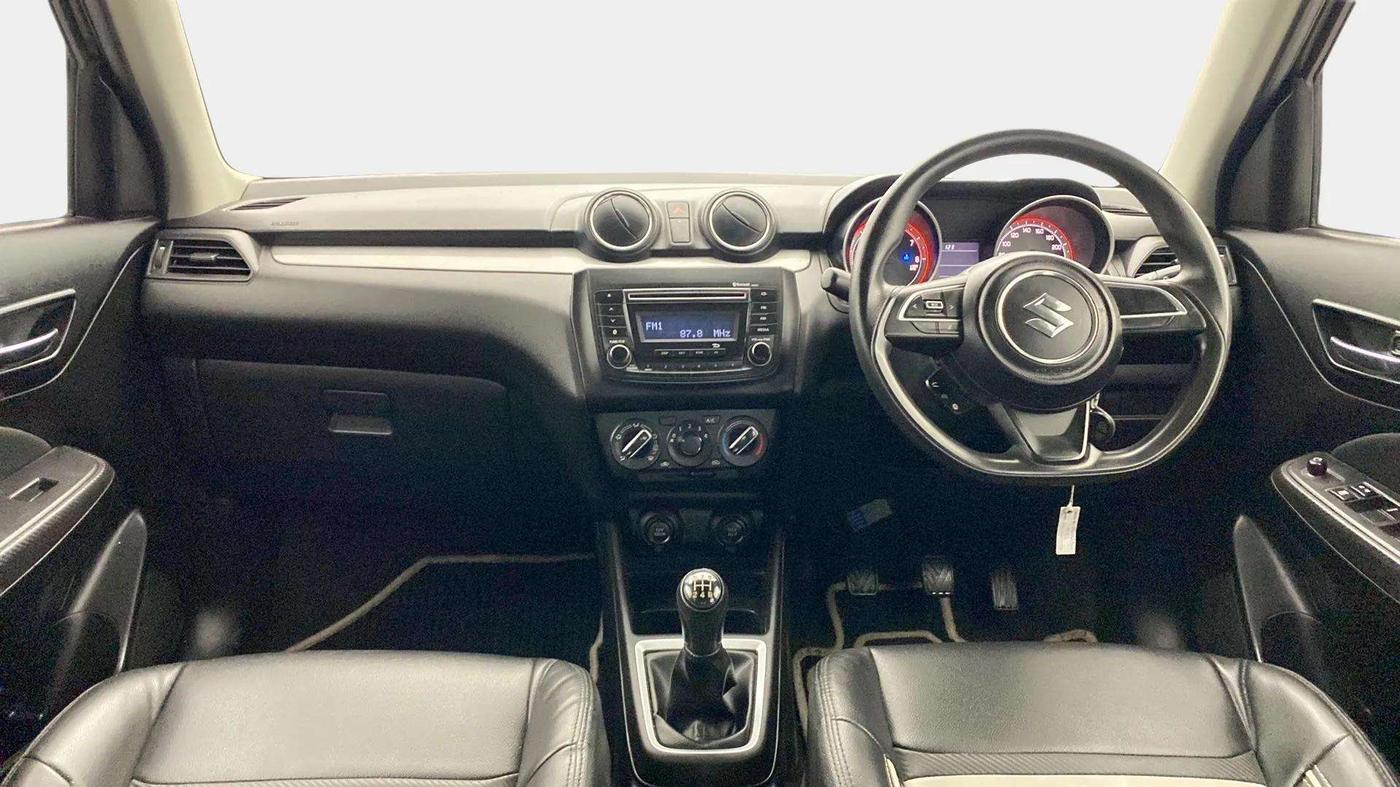 2019 Maruti Swift VXI, Petrol, Manual, 24,344 km, Dashboard