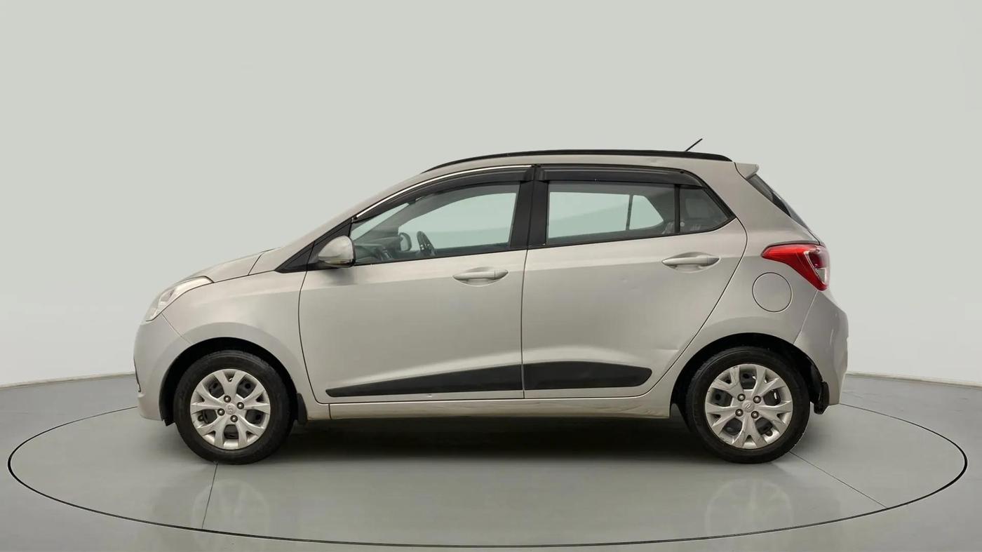 2015 Hyundai Grand i10 SPORTZ 1.2 KAPPA VTVT, CNG, Manual, 88,288 km, Left Side