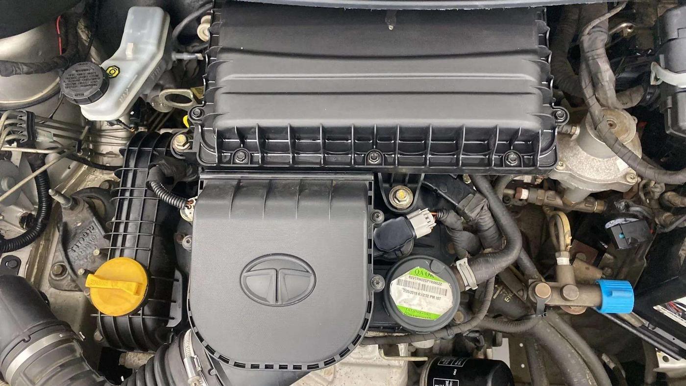 2019 Tata Tiago XZA PLUS PETROL, CNG, Automatic, 61,313 km, Open Bonet