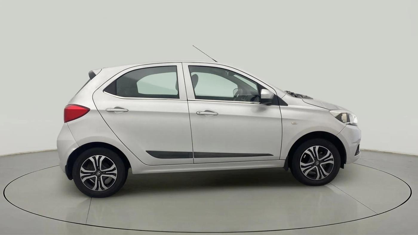 2019 Tata Tiago XZA PLUS PETROL, CNG, Automatic, 61,313 km, Right Side View