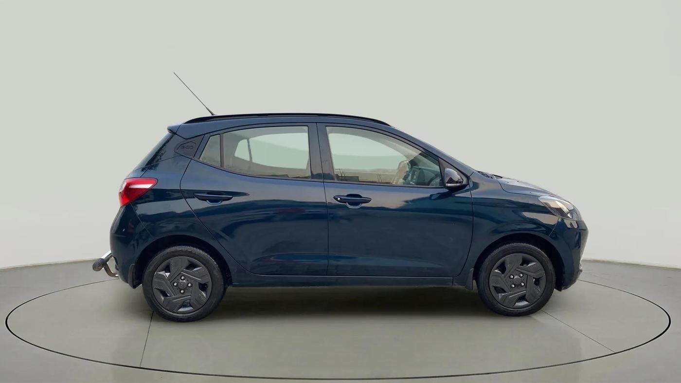 2022 Hyundai GRAND I10 NIOS MAGNA CORPORATE EDITION 1.2 KAPPA VTVT, Petrol, Manual, 29,840 km, Right Side View