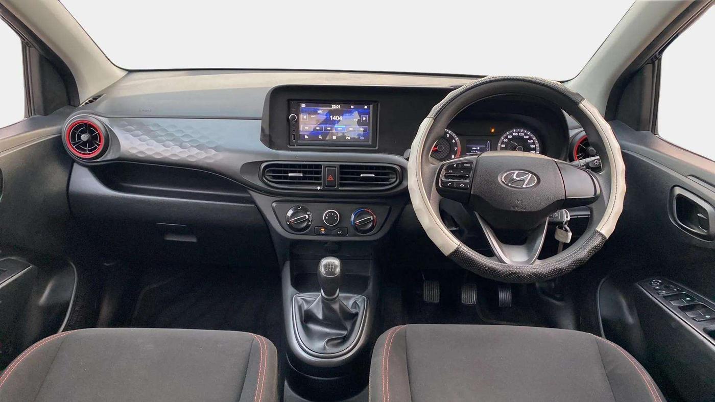 2022 Hyundai GRAND I10 NIOS MAGNA CORPORATE EDITION 1.2 KAPPA VTVT, Petrol, Manual, 29,840 km, Dashboard