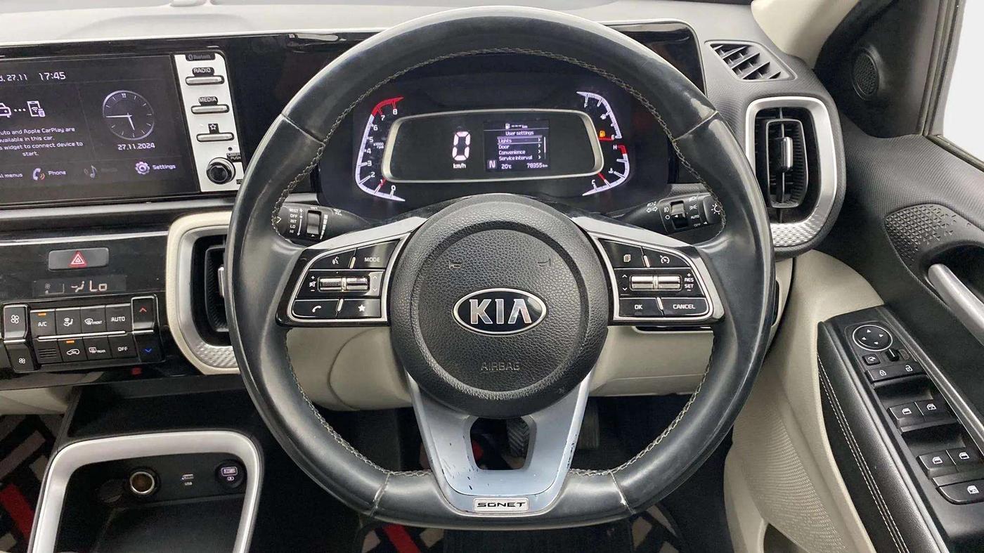 2020 KIA SONET HTX 1.0 IMT, Petrol, Manual, 78,345 km, Steering Wheel Close Up