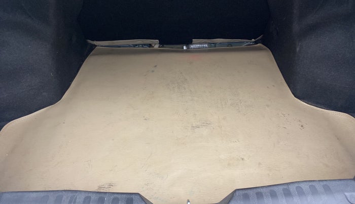 2019 Maruti Ciaz DELTA 1.5 SHVS MT PETROL, Petrol, Manual, 49,002 km, Boot Inside