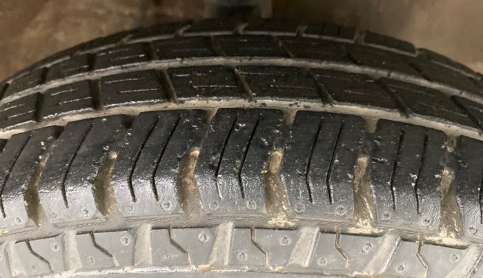 2018 Maruti Alto 800 LXI OPT, Petrol, Manual, 20,521 km, Right Front Tyre Tread