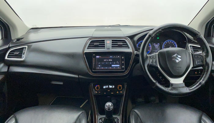 2015 Maruti S Cross ZETA 1.3, Diesel, Manual, 67,163 km, Dashboard