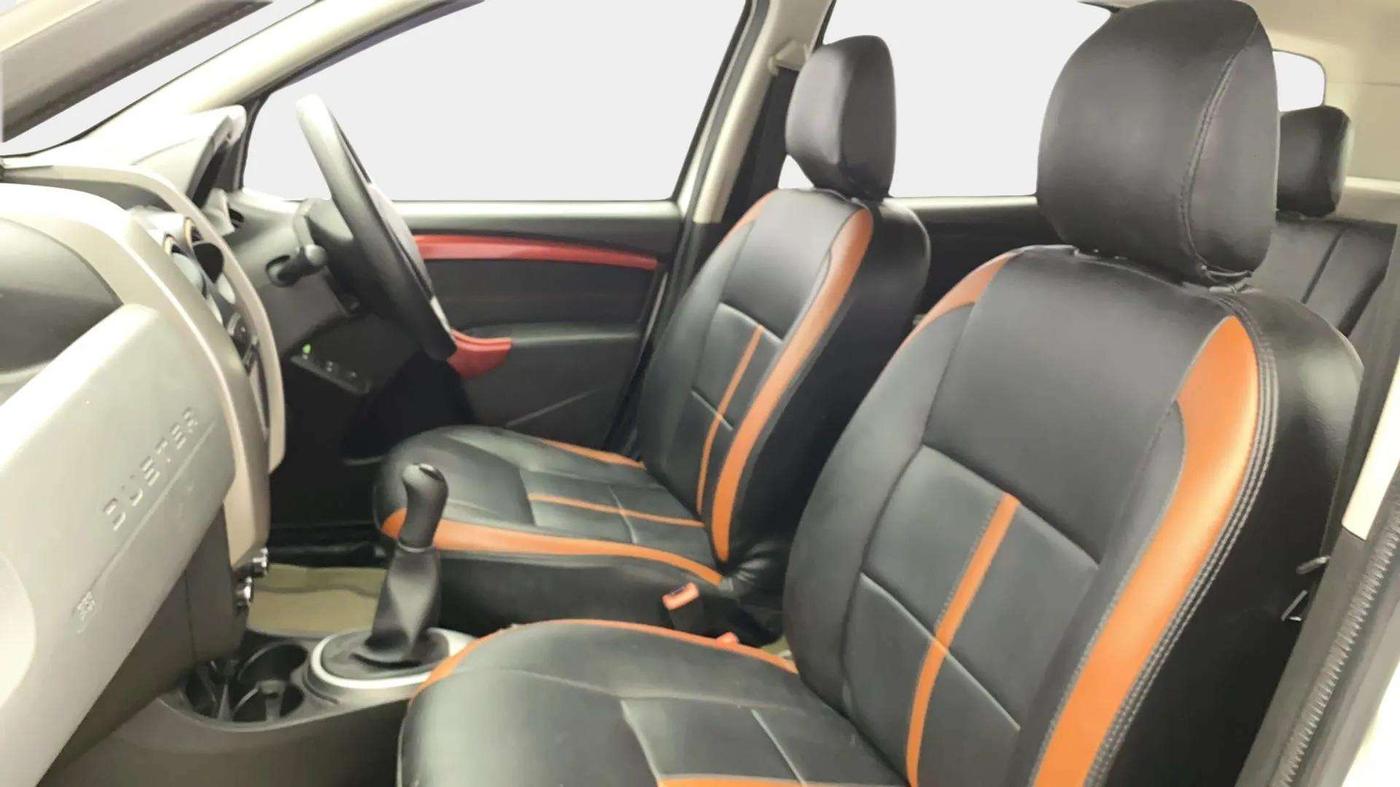 2017 Renault Duster 85 PS RXS MT DIESEL, Diesel, Manual, 58,138 km, Right Side Front Door Cabin