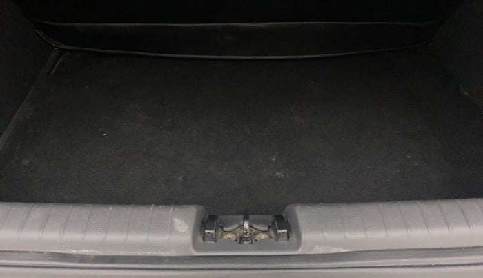 2021 Hyundai GRAND I10 NIOS SPORTZ 1.2 KAPPA VTVT, Petrol, Manual, 72,667 km, Boot Inside