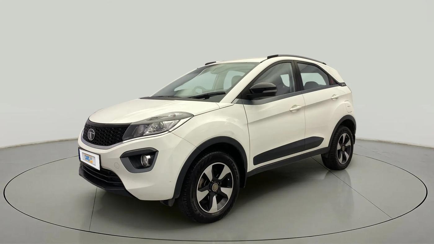 2018 Tata NEXON XZA PLUS DIESEL, Diesel, Automatic, 90,913 km, Left Front Diagonal