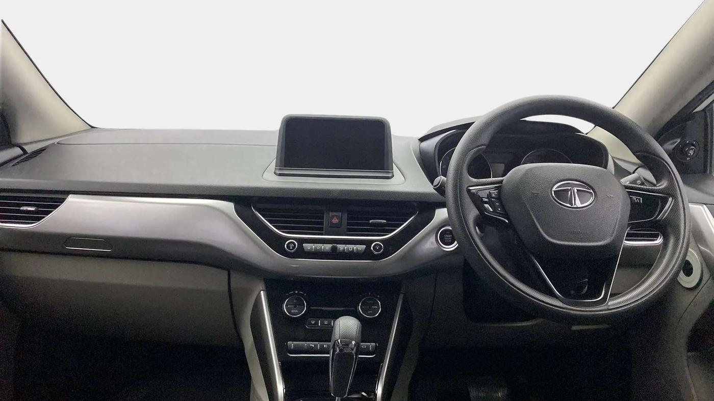 2018 Tata NEXON XZA PLUS DIESEL, Diesel, Automatic, 90,913 km, Dashboard