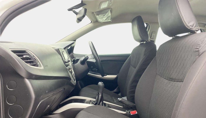 2017 Maruti Baleno ZETA PETROL 1.2, Petrol, Manual, 55,290 km, Right Side Front Door Cabin