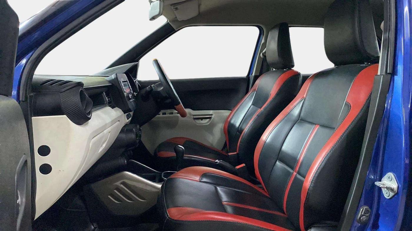 2017 Maruti IGNIS DELTA 1.2 AMT, Petrol, Automatic, 26,029 km, Right Side Front Door Cabin