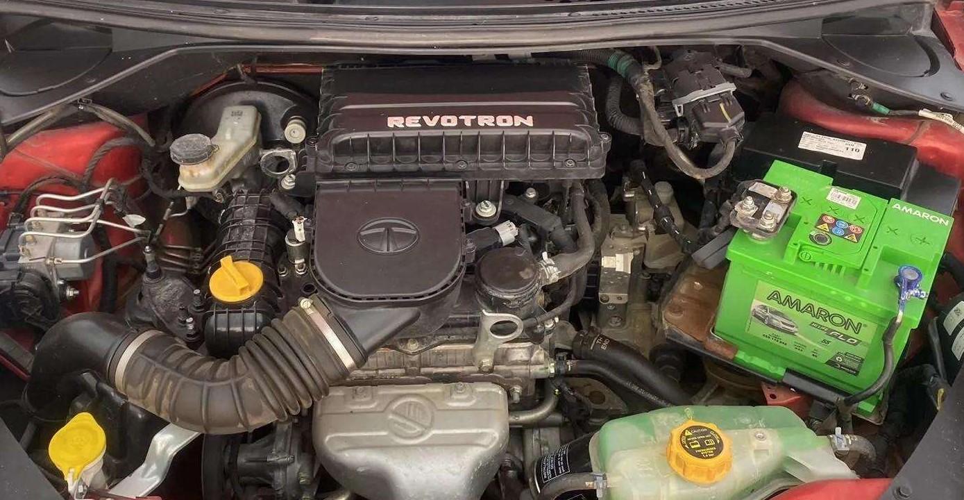 2018 Tata Tiago XZA PETROL, Petrol, Automatic, 28,225 km, Open Bonet
