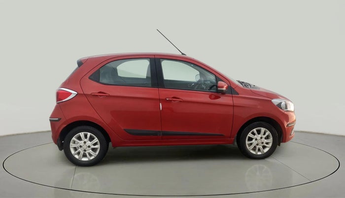 2018 Tata Tiago XZA PETROL, Petrol, Automatic, 28,225 km, Right Side