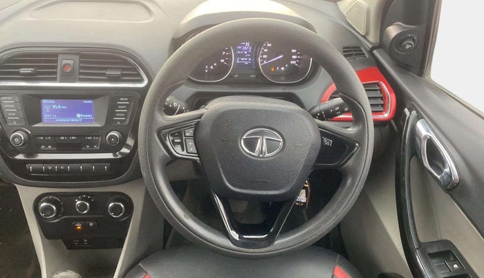 2018 Tata Tiago XZA PETROL, Petrol, Automatic, 28,225 km, Steering Wheel Close Up