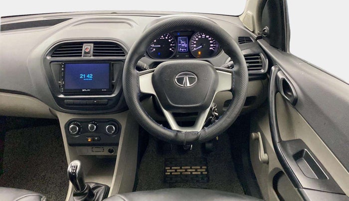 2017 Tata Tiago XE PETROL, Petrol, Manual, 99,182 km, Steering Wheel Close Up