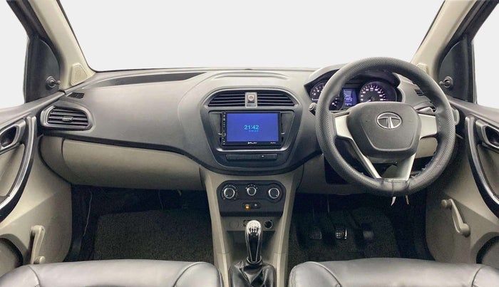 2017 Tata Tiago XE PETROL, Petrol, Manual, 99,182 km, Dashboard