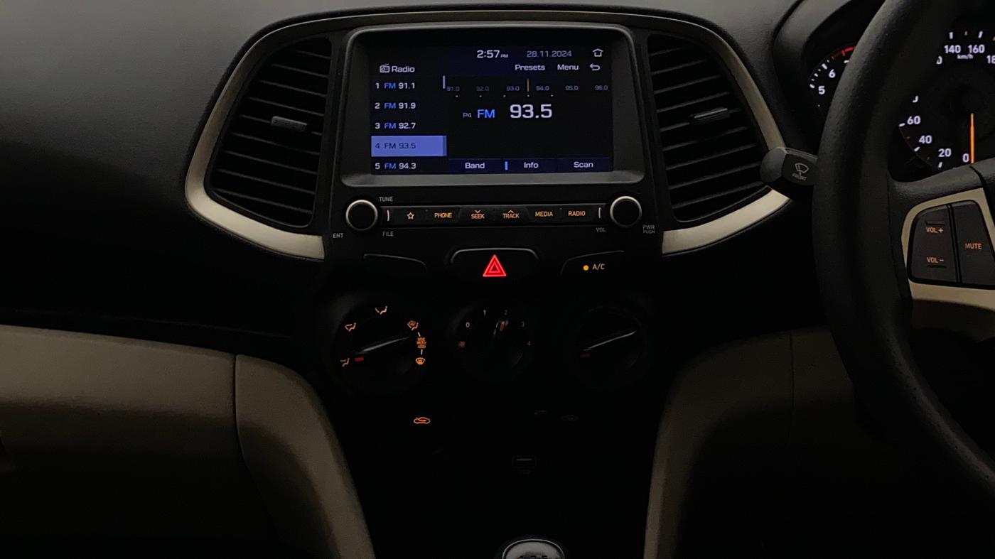 2021 Hyundai NEW SANTRO SPORTZ MT, Petrol, Manual, 54,077 km, Air Conditioner