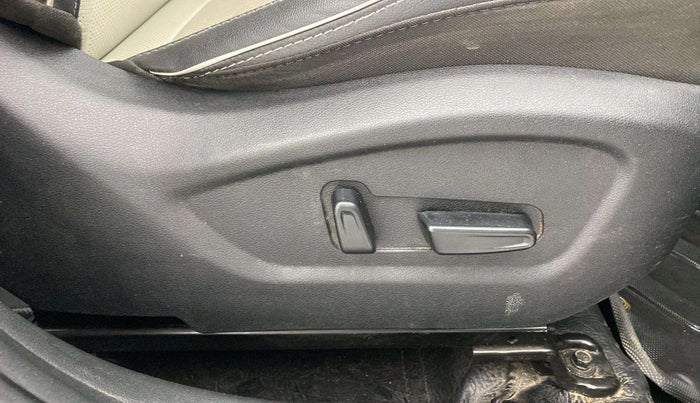2021 Hyundai Creta SX (O) 1.5 DIESEL, Diesel, Manual, 79,707 km, Driver Side Adjustment Panel