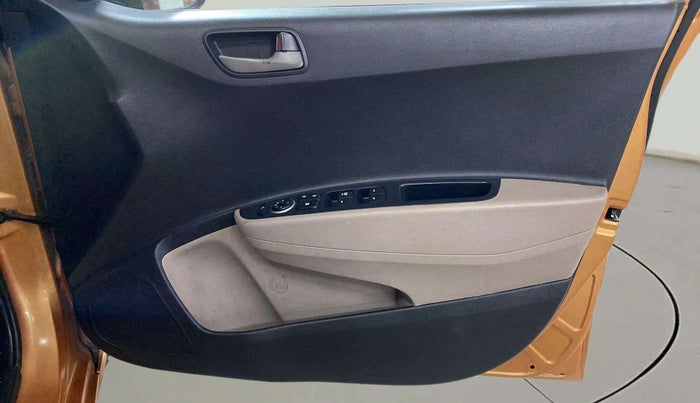 2015 Hyundai Grand i10 ASTA AT 1.2 KAPPA VTVT, Petrol, Automatic, 73,856 km, Driver Side Door Panels Control