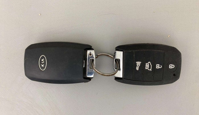 2020 KIA SELTOS GTX PLUS AT 1.5 DIESEL, Diesel, Automatic, 79,550 km, Key Close Up