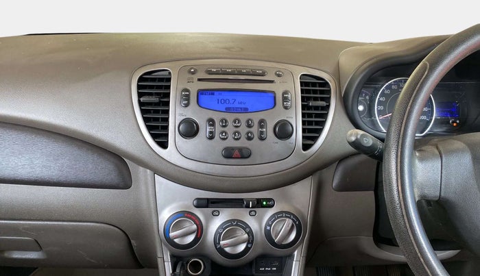 2014 Hyundai i10 SPORTZ 1.1, Petrol, Manual, 73,152 km, Air Conditioner