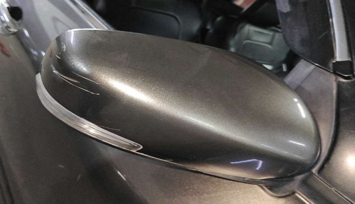 2019 Maruti Swift VXI, Petrol, Manual, 29,063 km, Right rear-view mirror - Minor scratches