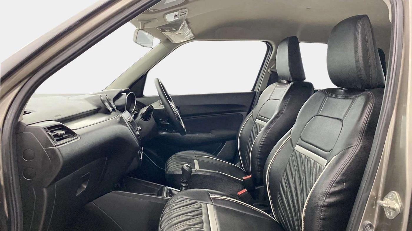 2019 Maruti Swift VXI, Petrol, Manual, 29,063 km, Right Side Front Door Cabin