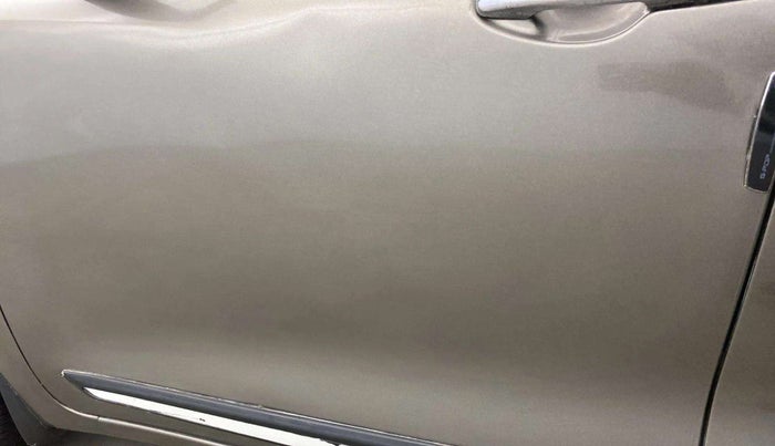 2019 Maruti Swift VXI, Petrol, Manual, 29,063 km, Front passenger door - Slightly dented
