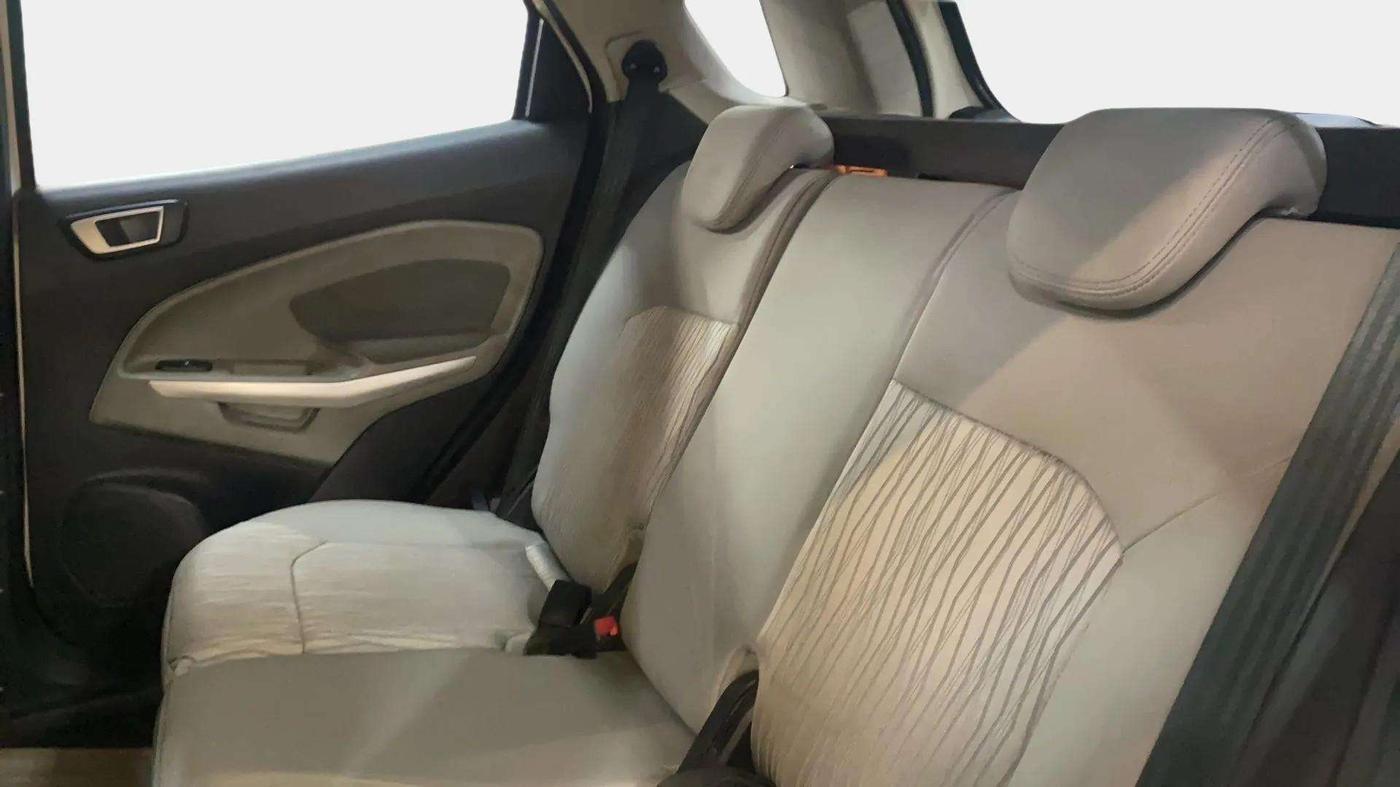 2016 Ford Ecosport TITANIUM 1.5L DIESEL, Diesel, Manual, 1,00,357 km, Right Side Rear Door Cabin