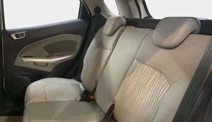 2016 Ford Ecosport TITANIUM 1.5L DIESEL, Diesel, Manual, 1,00,357 km, Right Side Rear Door Cabin