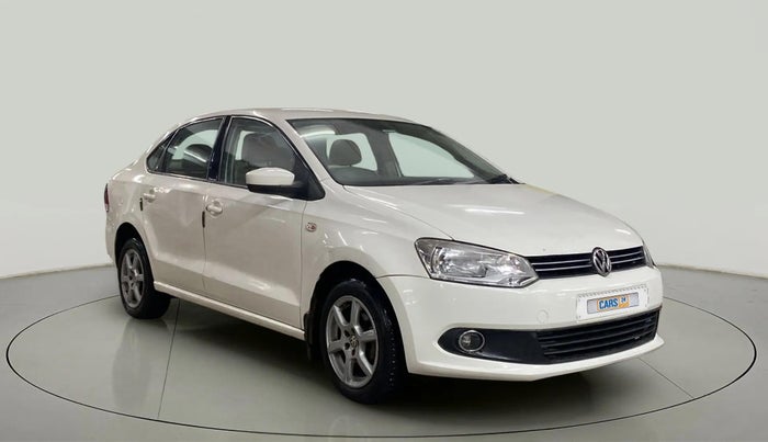 2013 Volkswagen Vento HIGHLINE 1.6 MPI, Petrol, Manual, 88,967 km, Right Front Diagonal