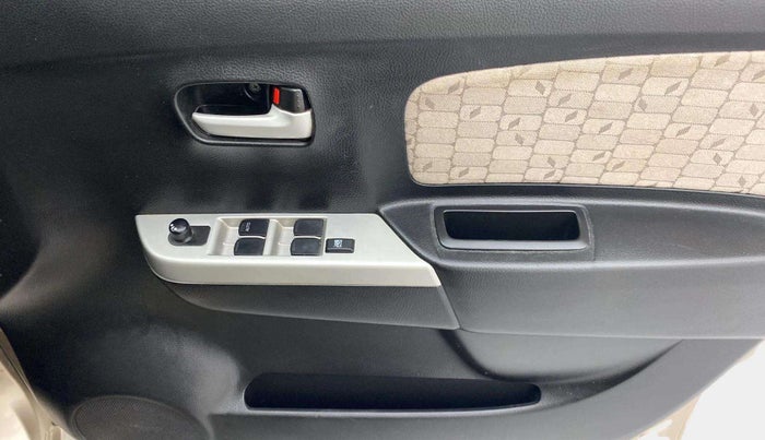 2015 Maruti Wagon R 1.0 VXI, Petrol, Manual, 30,580 km, Driver Side Door Panels Control